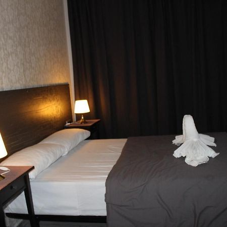 Bcn Condal Hostal Барселона Екстер'єр фото