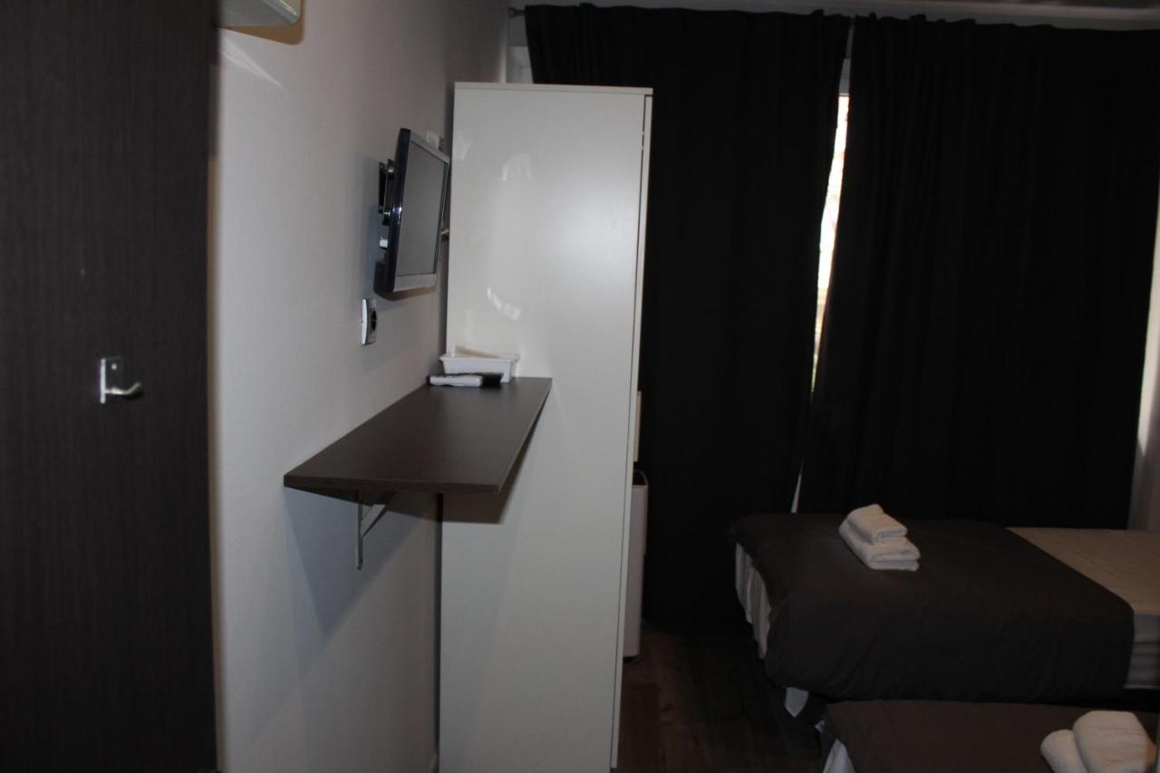 Bcn Condal Hostal Барселона Екстер'єр фото