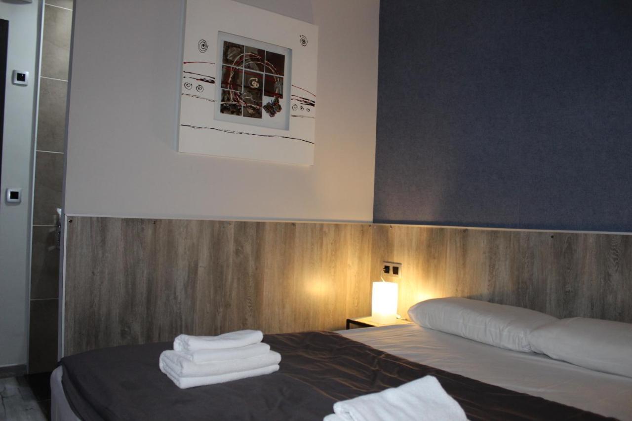 Bcn Condal Hostal Барселона Екстер'єр фото