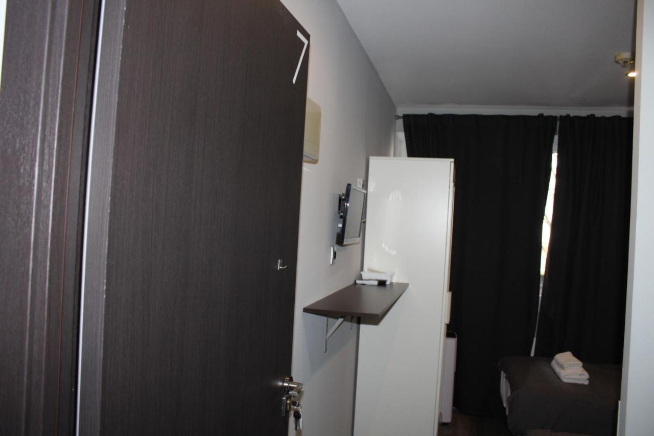 Bcn Condal Hostal Барселона Екстер'єр фото