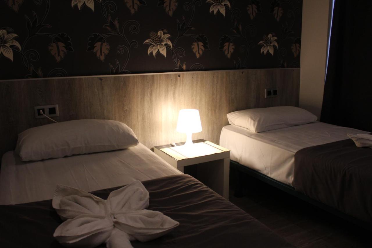Bcn Condal Hostal Барселона Екстер'єр фото