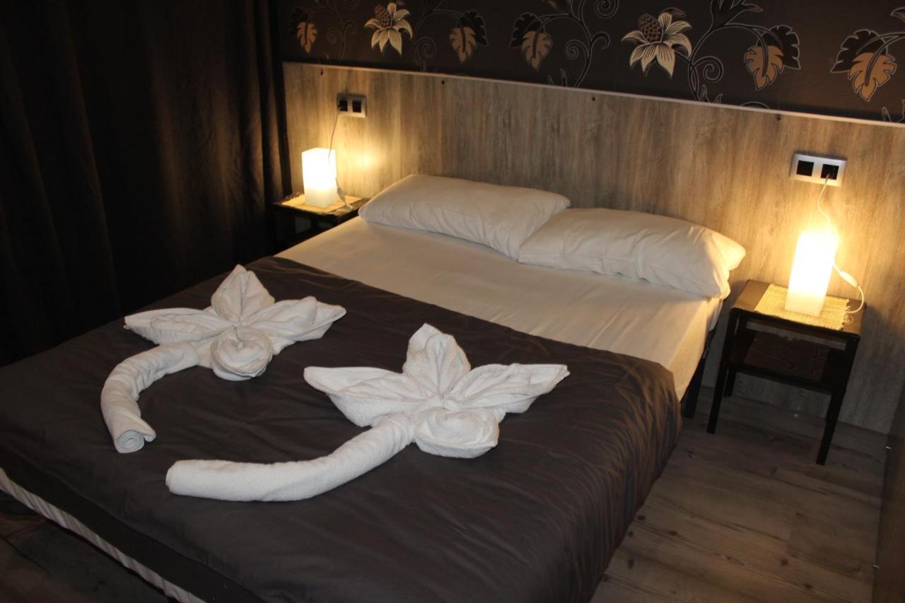 Bcn Condal Hostal Барселона Екстер'єр фото