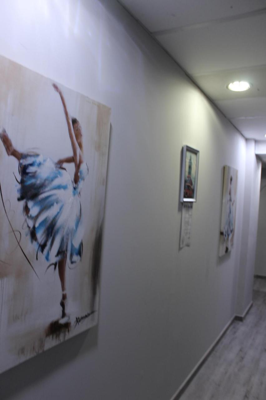 Bcn Condal Hostal Барселона Екстер'єр фото