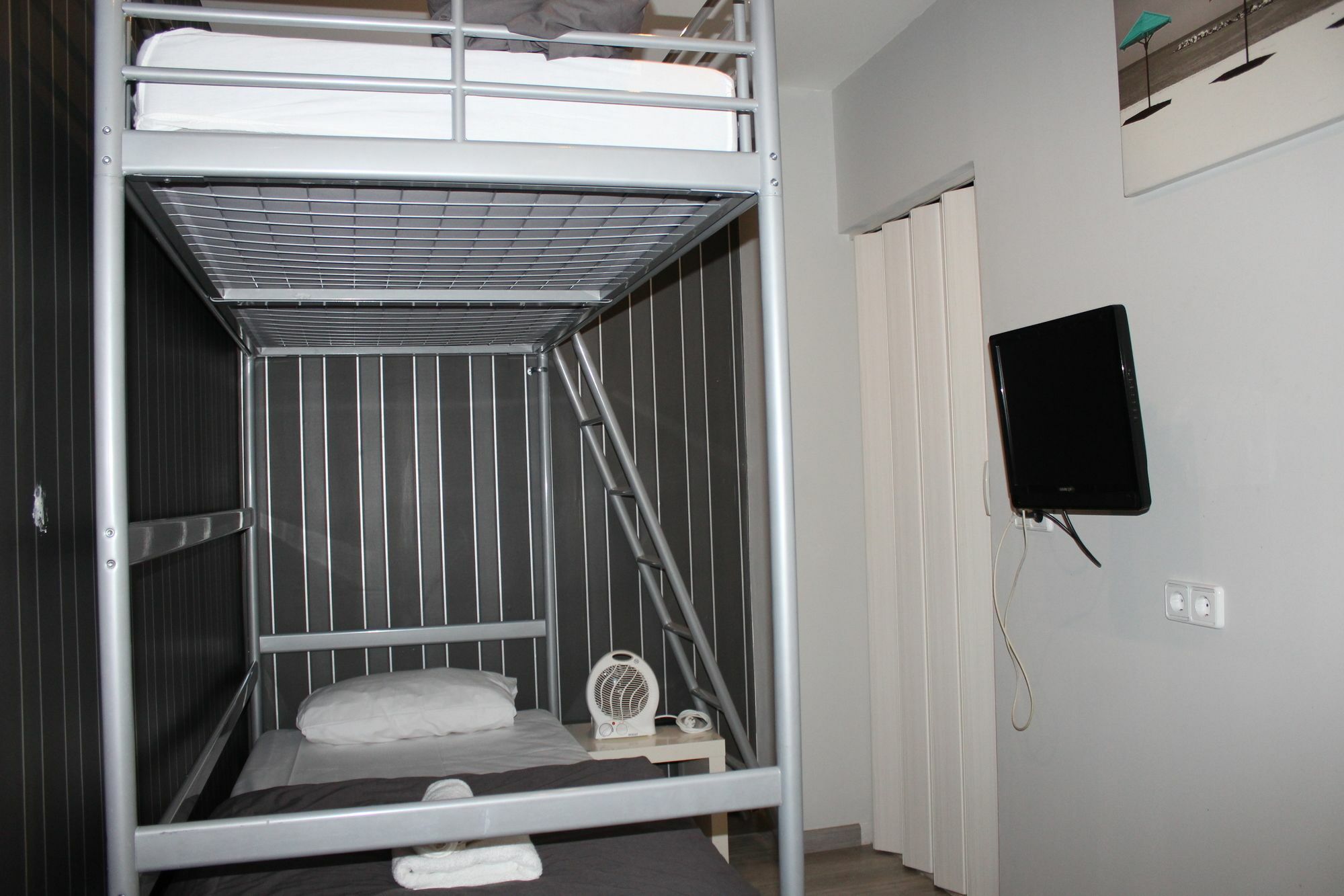 Bcn Condal Hostal Барселона Екстер'єр фото